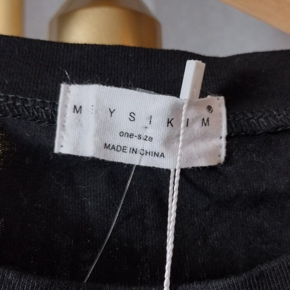 MeysiKim Cold Shoulder Graphic Tee  Black /One Size /Y2K - Picture 5 of 7